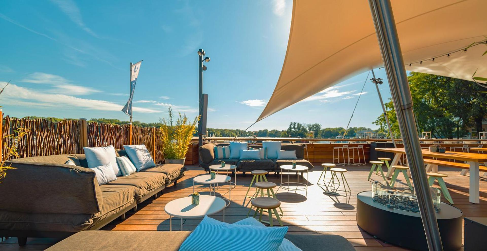 Spreeapartment Luna Botel